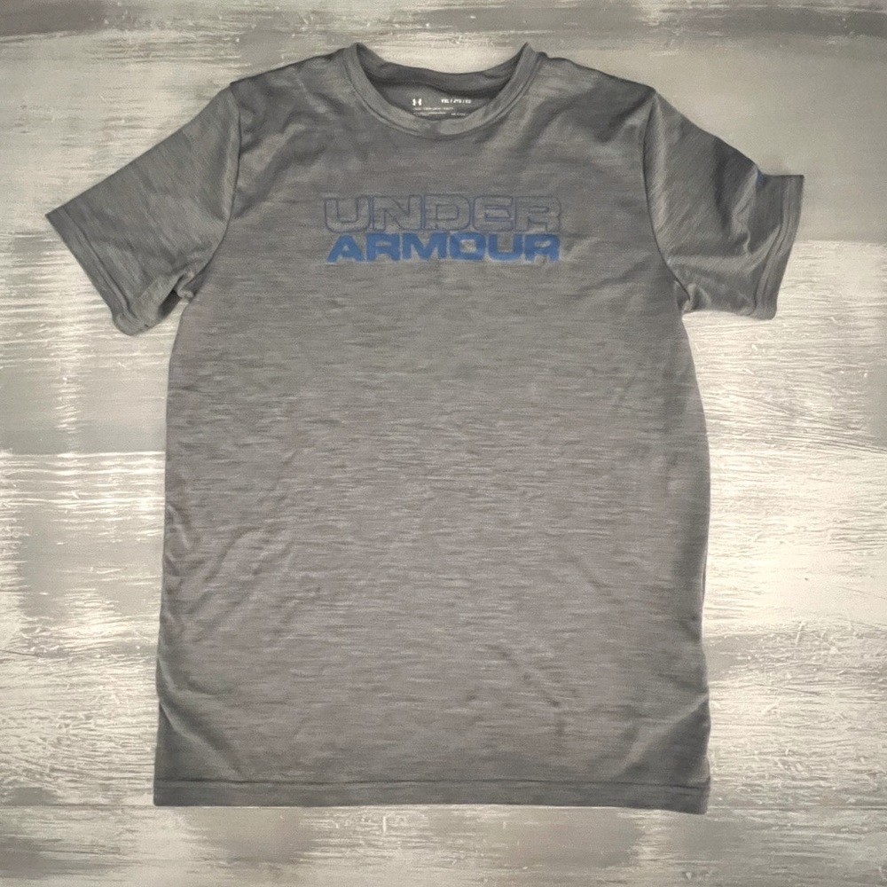 Boys Under Armour tee